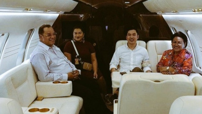 Diduga jet pribadi Harvey Moeis, suami artis cantik Sandra Dewi