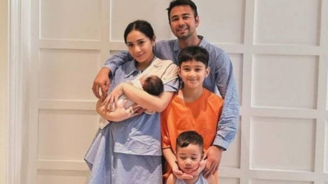 Potret Raffi Ahmad dan Nagita Slavina dan Anak anaknya