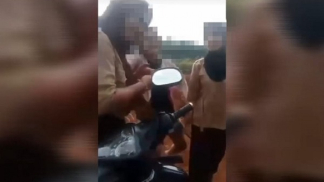 Viral 2 siswi SMP Depok aniaya atau bully junior sekolah