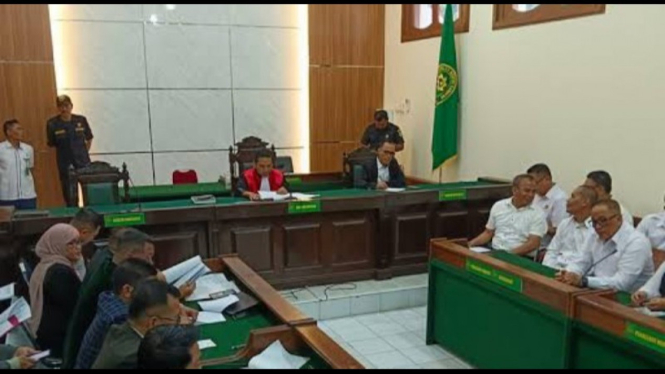 Potret suasana sidang pra peradilan Pegi Setiawan