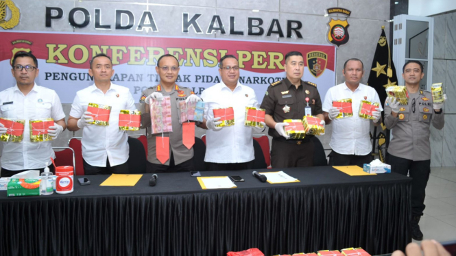 Polda Kalbar Ungkap 18,994,84 Gram Narkoba Jaringan Internasional