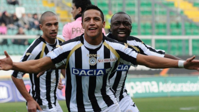 Alexis Sanchez menuju Udinese