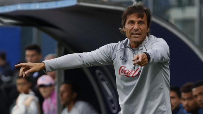 Antonio Conte mengeluh di Napoli