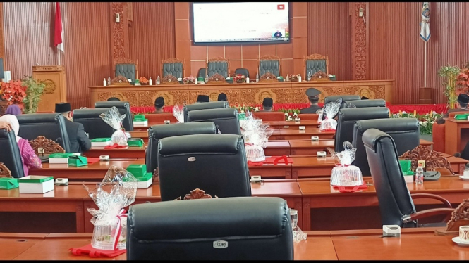 Sidang paripurna istimewa DPRD Depok