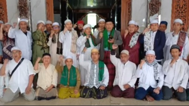 Ulama Depok bela habaib lawan begal nasab