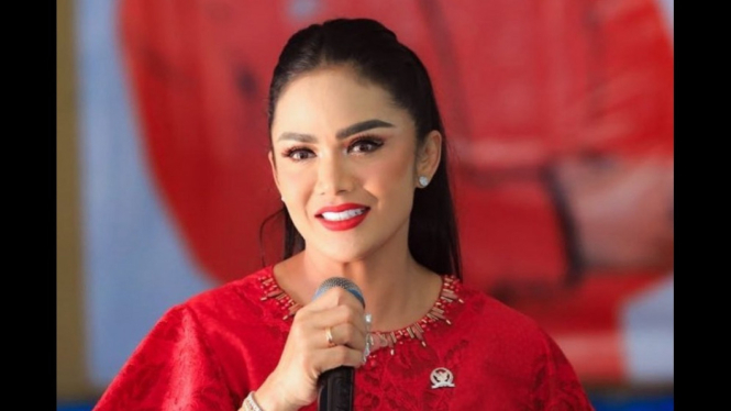 Krisdayanti Mendadak Nyatakan Mundur