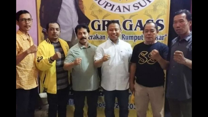 Potret anggota GRAGASS dengan Supian Suri