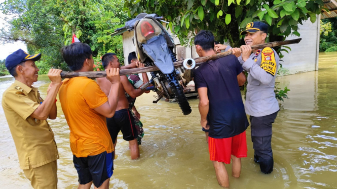 Banjir di Desa Darit Kabupaten Landak