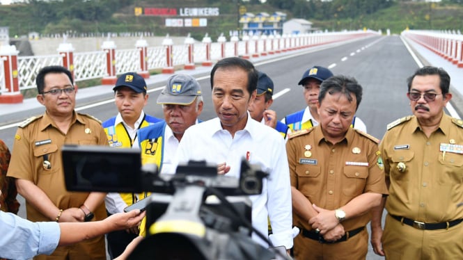 Jokowi Ungkap Arti 'Datang Ramai-ramai, Ditinggal Ramai-ramai'