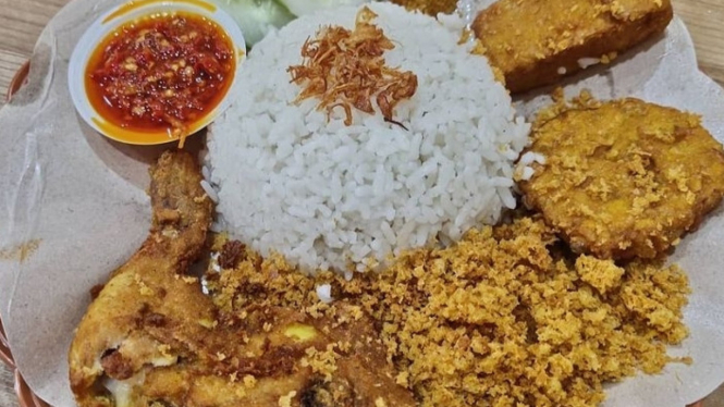 Nasi Uduk Gurih dan Enak