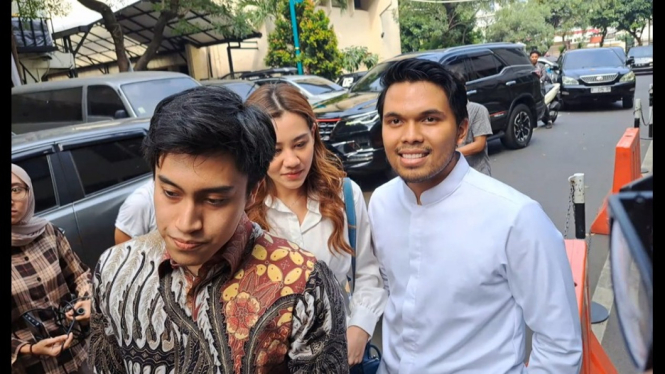 Aaliyah Massaid dan Thariq Halilintar Datang ke Polda Metro