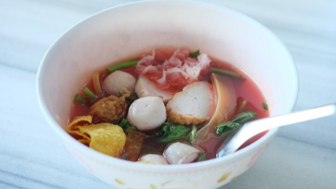 Bakso ikan kenyal dan pedas