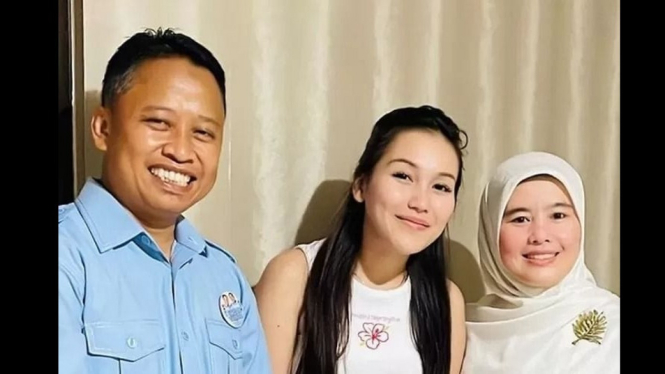 Keluarga Besar Ayu Ting Ting Tunjukkan Dukungannya Untuk Supian Suri