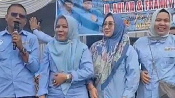 H. Arlan kenalkan ke-4 Istri kepada warga Kota Prmabumuliah