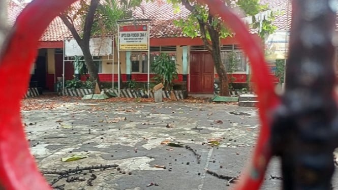 Supian Suri sorot kondisi SDN Pondok Cina 1 Depok