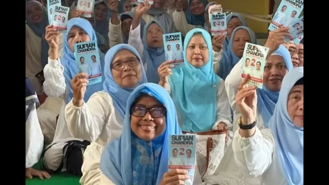 Emak-emak Majelis Taklim Al Hidayah Siap menangkan Supian-Chandra