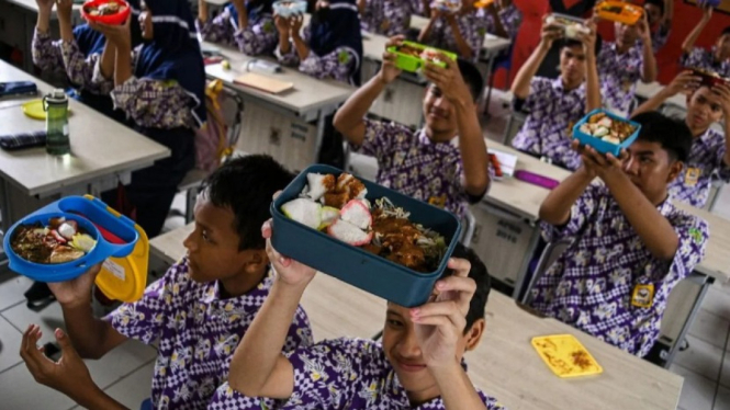 Ilustrasi Makan Bergizi Gratis