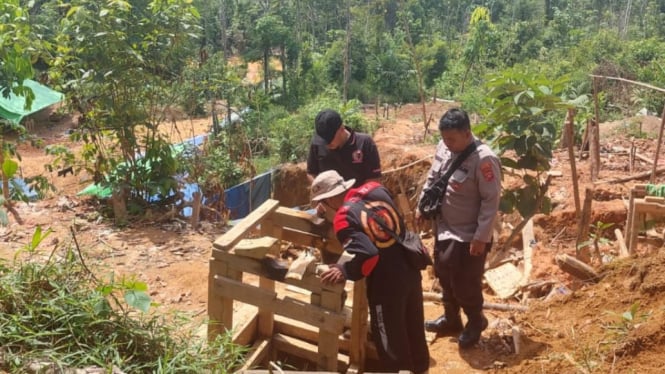 Polsek Nanga Tayap sosialisasi larangan aktivitas PETI