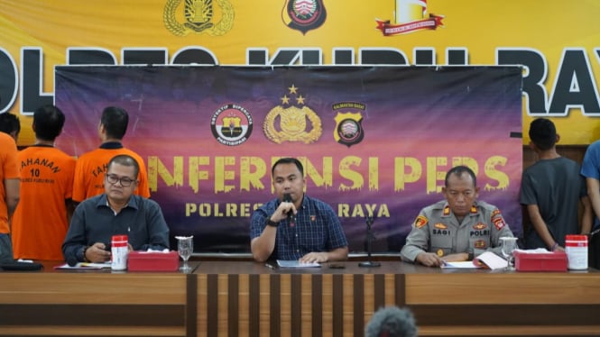 Polres Kubu Raya Gagalkan Penyelundupan PMI ke Malaysia