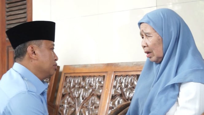 Calon Wali Kota Depok, Supian Suri Minta Doa Restu pada Ibu Mertua