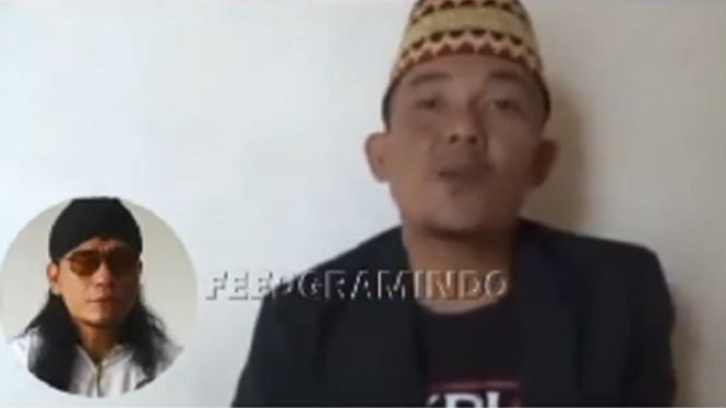 Tajib sosok yang mengaku sebagai adik kandung Gus Miftah