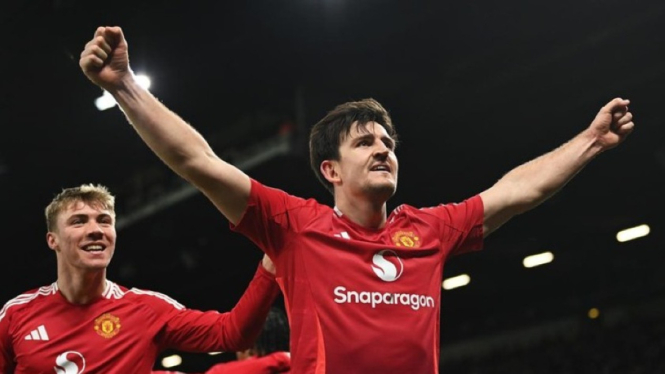 MU menang kontroversial atas Leicester, gol Maguire offside!
