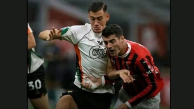 Kapten Timnas Indonesia Jay Idzes saat main di Venezia