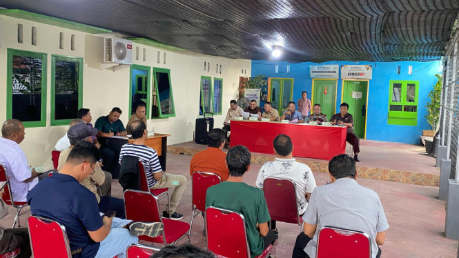 Pemdes Sungai Raya gelar rapat mediasi polemik pabrik kratom