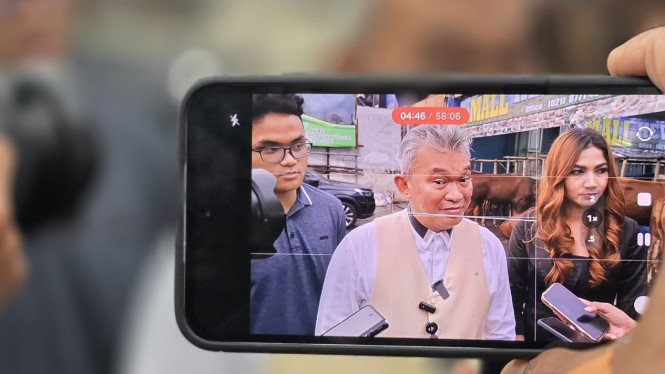 Haji Doni pemilik Mall Hewan Kurban Depok