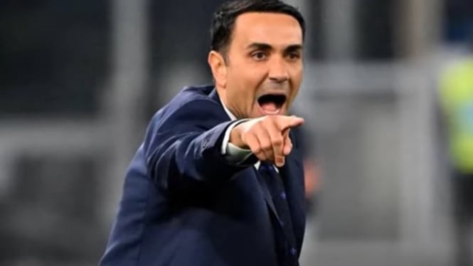 Pelatih Fiorentina saat melawan Venezia tim Jay Idzes