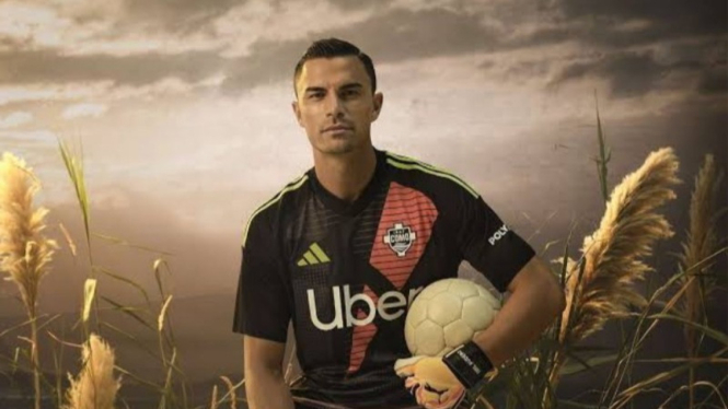 Potret Emil Audero