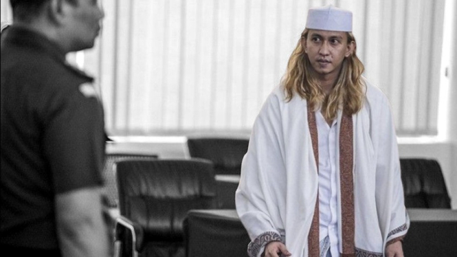 Adik Habib Bahar ditikam dan diduga dilecehkan