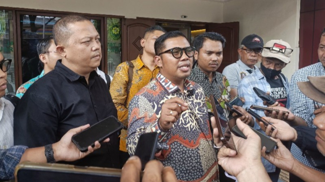 Potret Kuasa Hukum Li Sam Ronyu