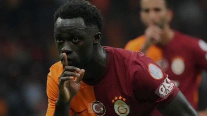 Davinson Sanchez dibidik Como 1907 milik Bos Djarum