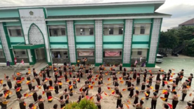 Madrasah negeri di Depok