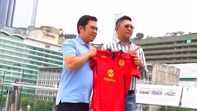 PT Transjakarta dan Persija Jakarta kolaborasi.