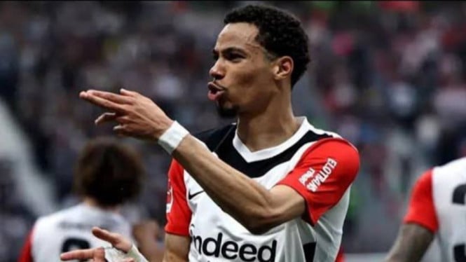 Potret striker baru Liverpool, Duplikat Thierry Henry