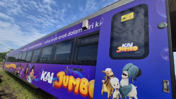 Livery Film Jumbo di kereta api.