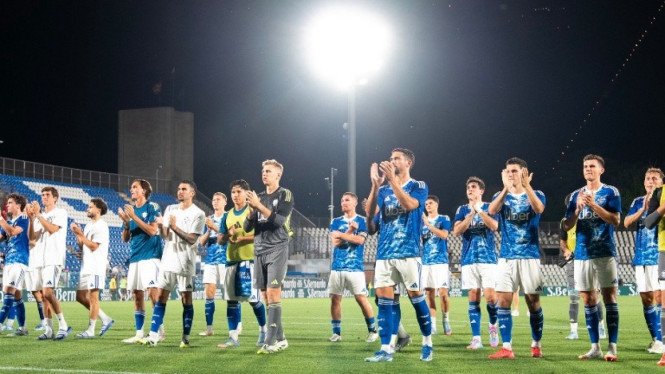 Como 1907 kalahkan Al-Ahli.