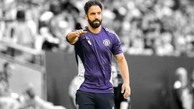 MU belum temukan striker baru musim ini