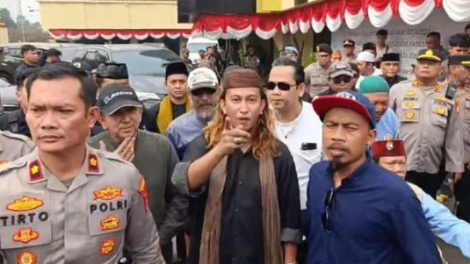 Habib Bahar usai diajak berdialog dengan Kapolres Depok