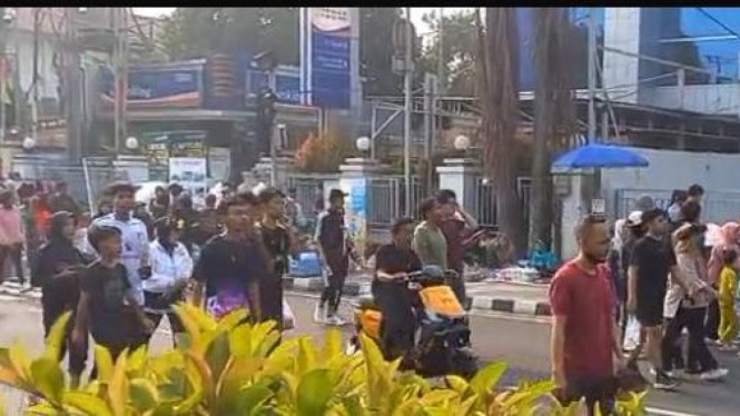 keberadaan sepeda listrik di area CFD Margonda