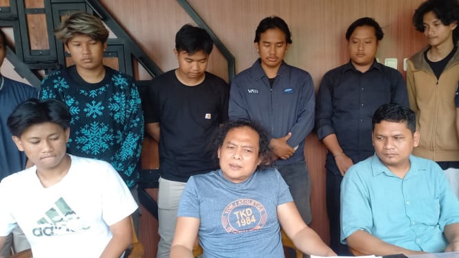 Deolipa dampingi mahasiswa JGU