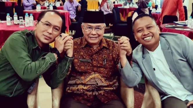 Calon Sekda Depok Dadang Wihana (kemeja hijau) bersama Wali Kota Depok