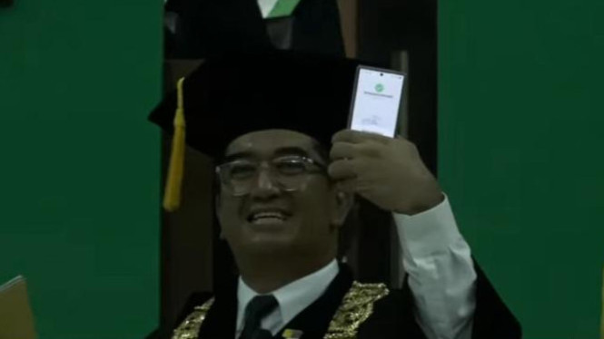 Berita Terbaru Rektor ui zionis