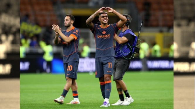 Inter Milan kalahkan Sassuolo 2-1