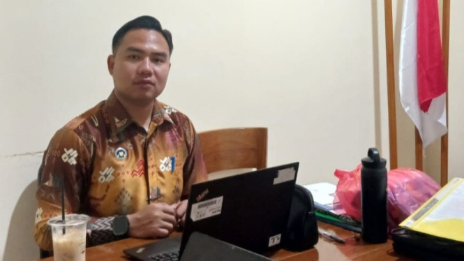 Potret Direktur Eksekutif Veritas Institut, Aldi Tahir