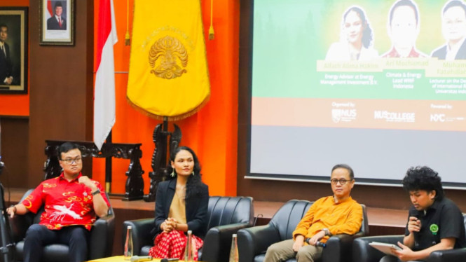 UI dan NUS diskusi