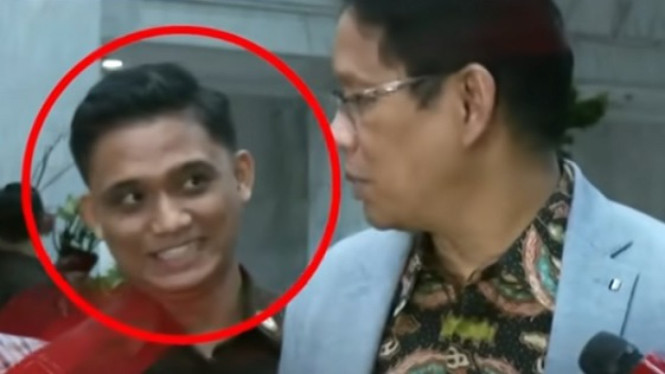 Gaya santai Menkeu Purbaya tegur ajudan