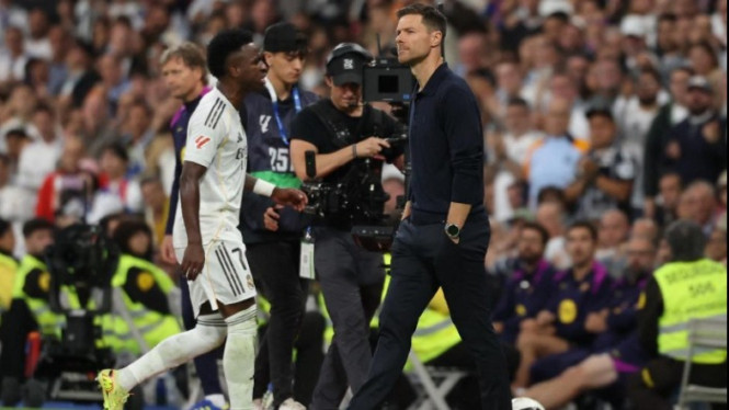 Vinicius Junior abaikan Xabi Alonso
